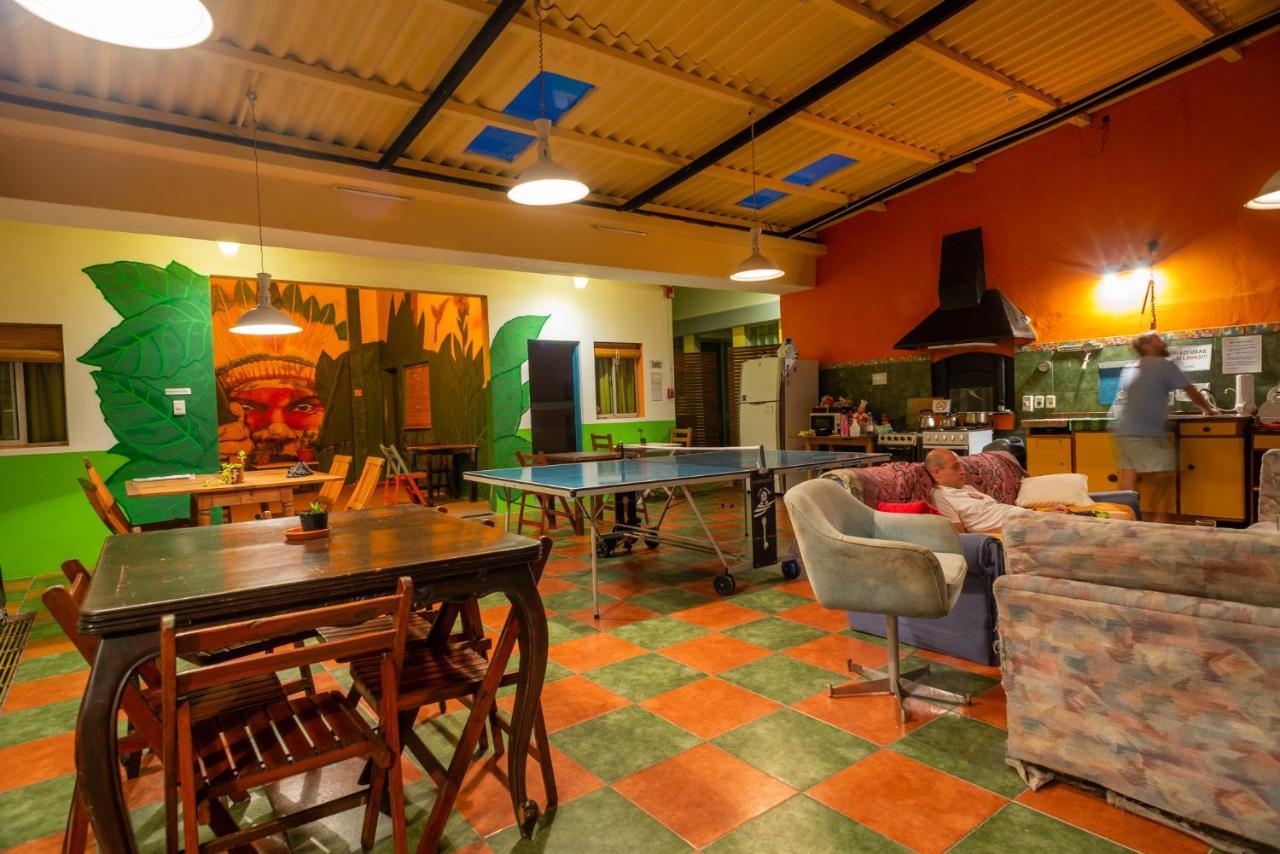 Del Barcito Hostel And Suites Punta del Este Luaran gambar